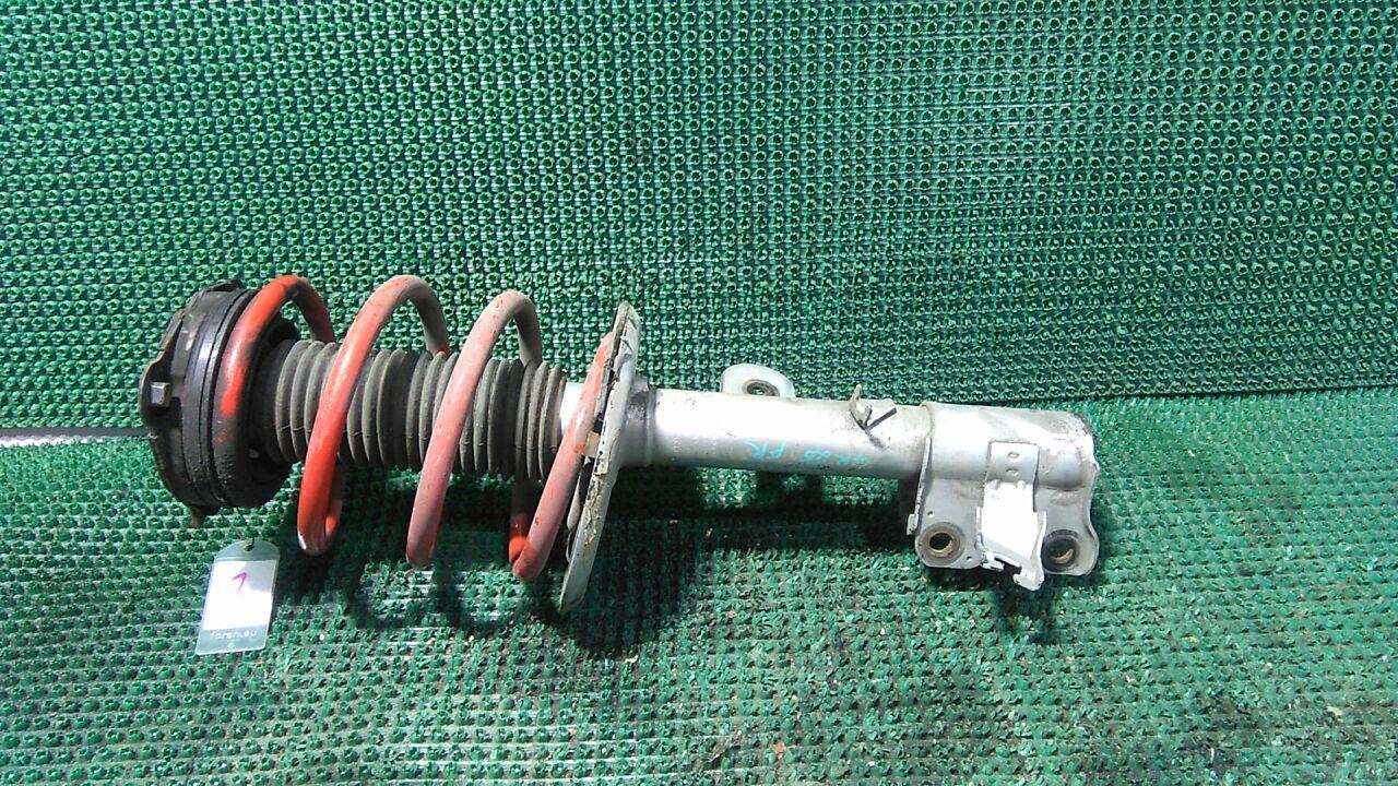 Стойка правая передняя NISSAN ELGRAND TE52 QR25DE 1 ракурс