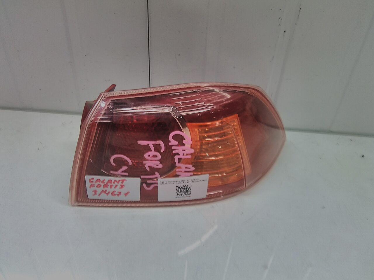 Стоп-сигнал правый задний MITSUBISHI GALANT FORTIS CY4A 4B11 P5996 1 ракурс