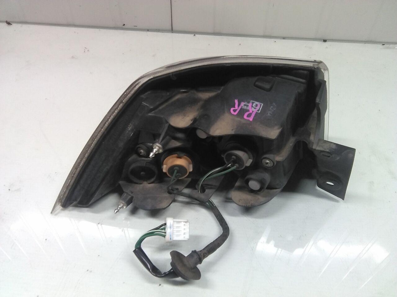 Стоп-сигнал правый задний MITSUBISHI GALANT FORTIS CY4A 4B11 5613 2 ракурс