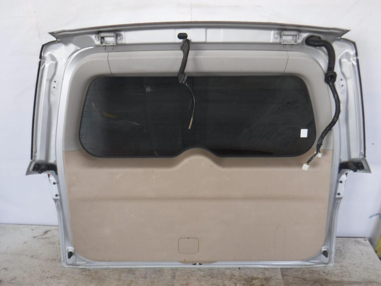 Дверь 5-я NISSAN ELGRAND TE52 QR25DE 5 ракурс