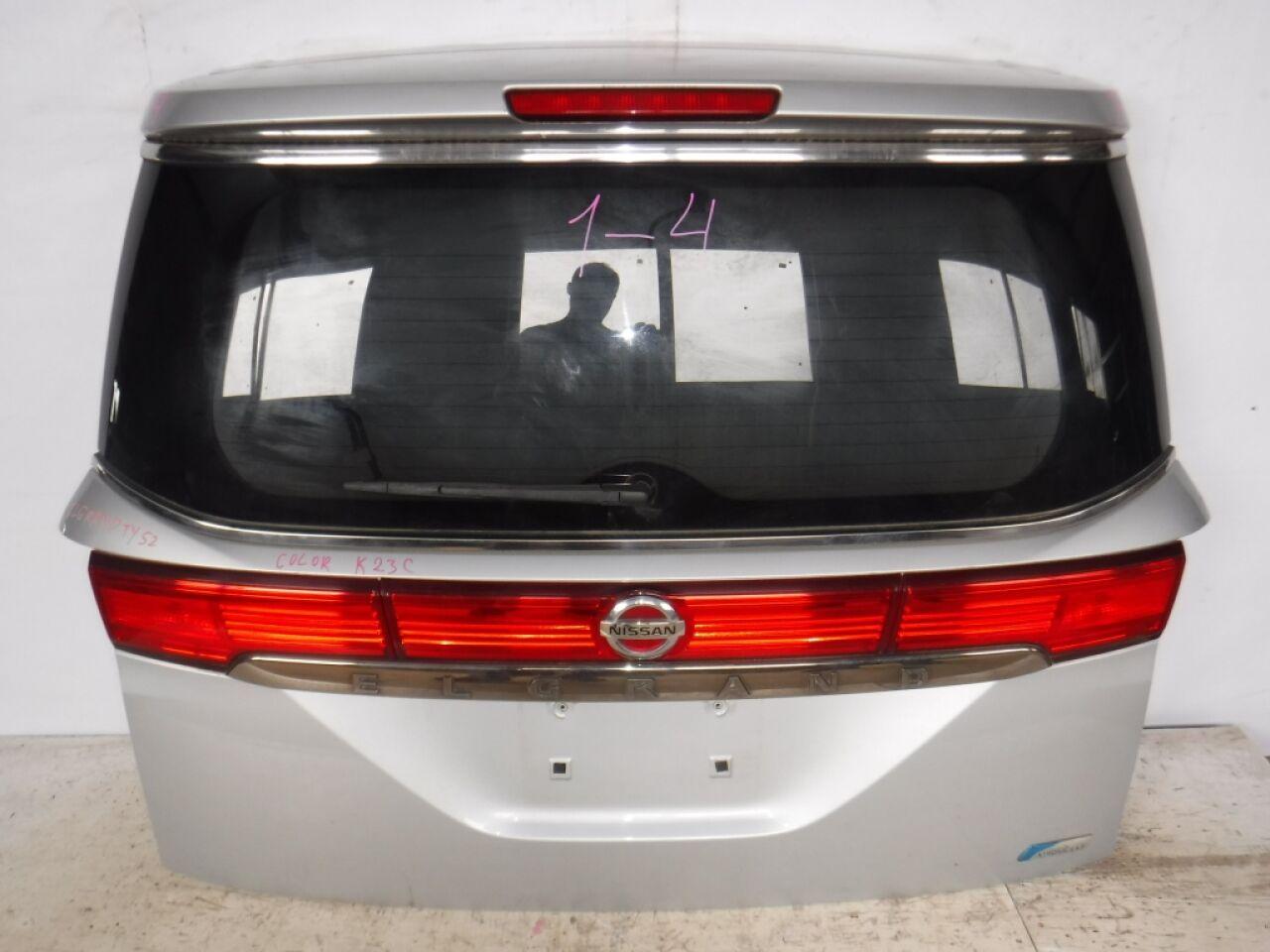 Дверь 5-я NISSAN ELGRAND TE52 QR25DE 1 ракурс