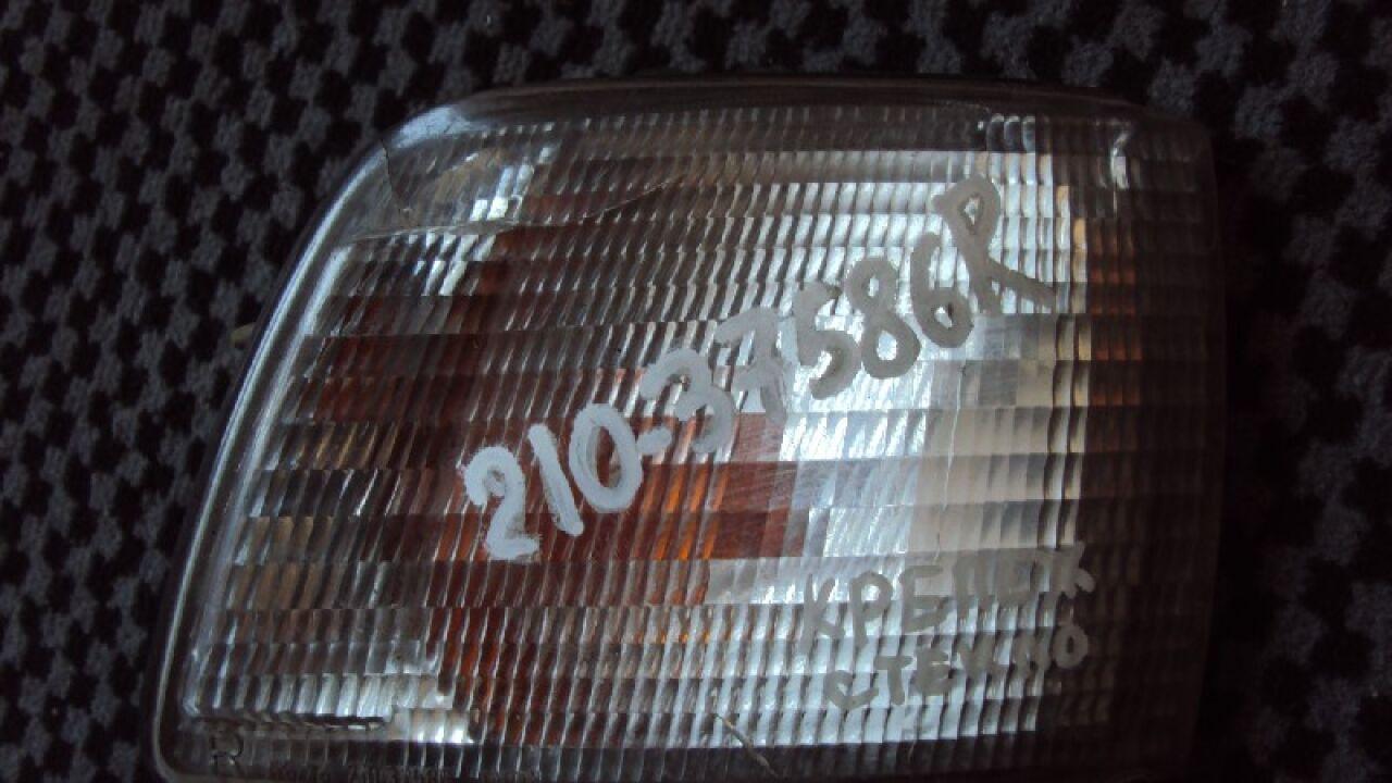 Габарит правый передний MITSUBISHI GALANT E32A - 1 ракурс