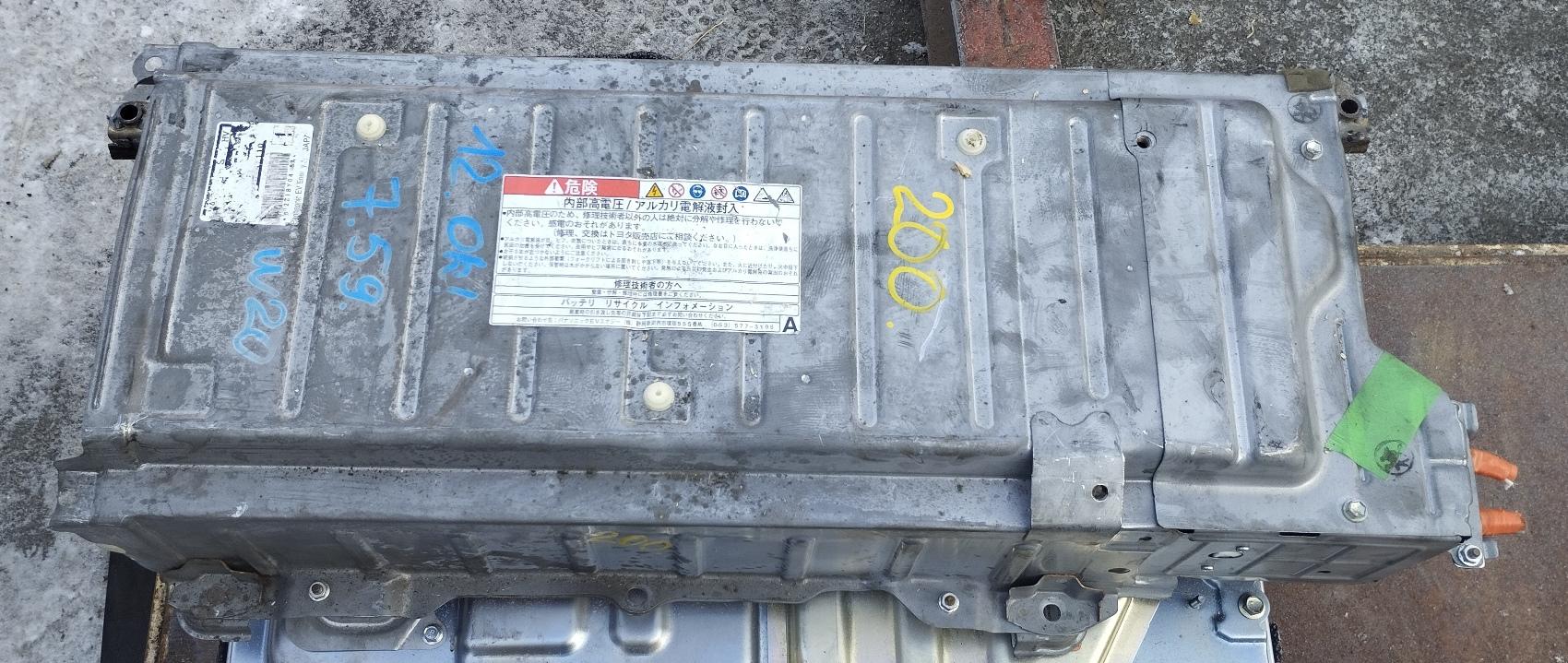 Батарея гибридной установки  TOYOTA PRIUS NHW20 1NZ-FXE ,G9280-47110 1 ракурс