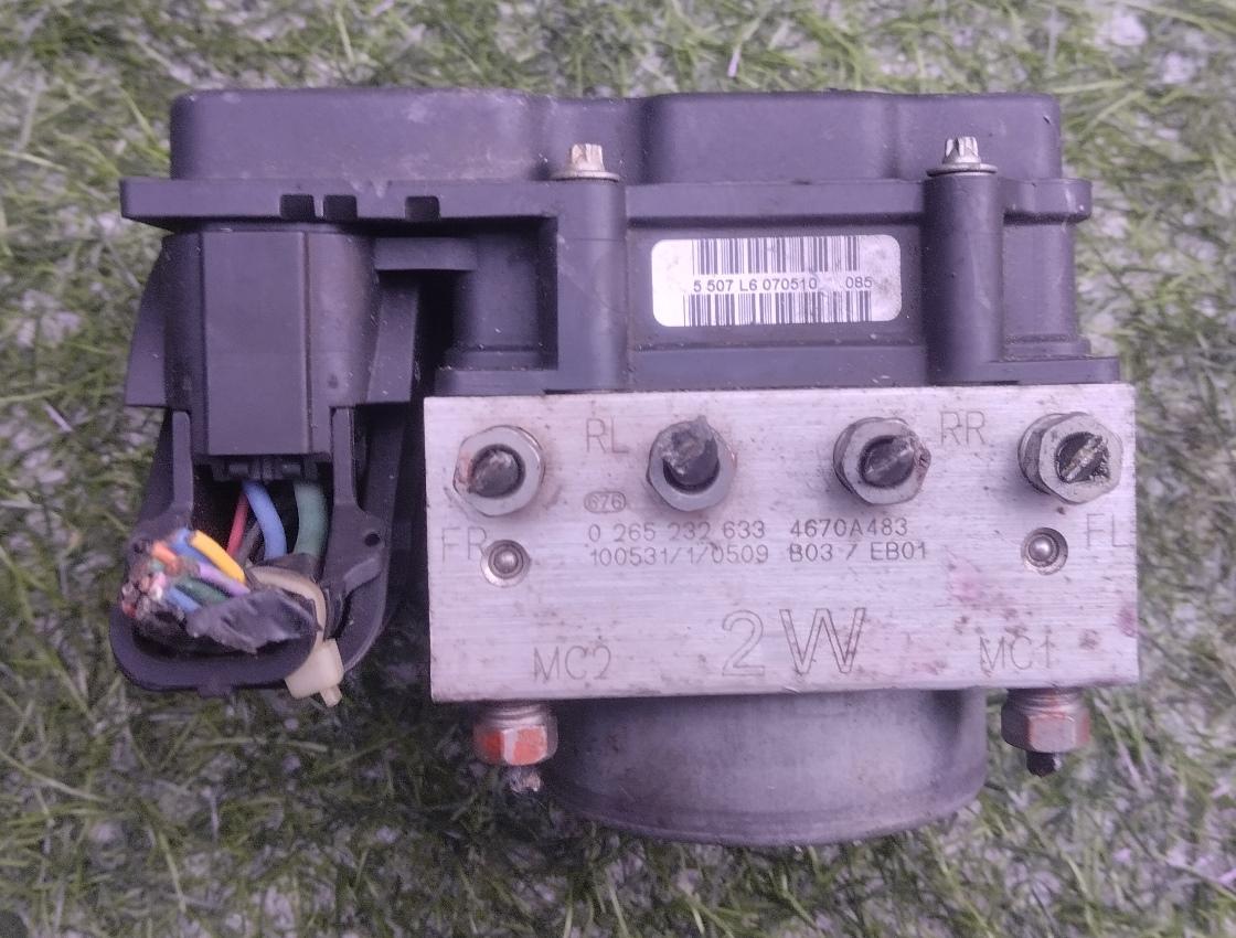 Блок abs MITSUBISHI I-MIEV HA3W Y4F1 4670A483 2 ракурс