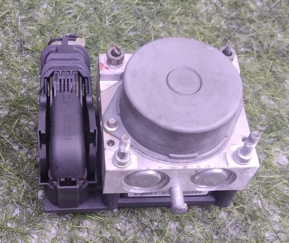 Блок abs MITSUBISHI I-MIEV HA3W Y4F1 4670A483 4 ракурс