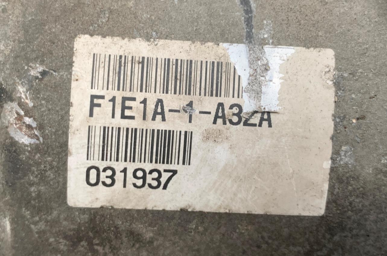 Двигатель MITSUBISHI I-MIEV HA3W Y4F1 F1E1A-1-A3ZA 3 ракурс Двигатель MITSUBISHI I-MIEV HA3W Y4F1 F1E1A-1-A3ZA 3 ракурс