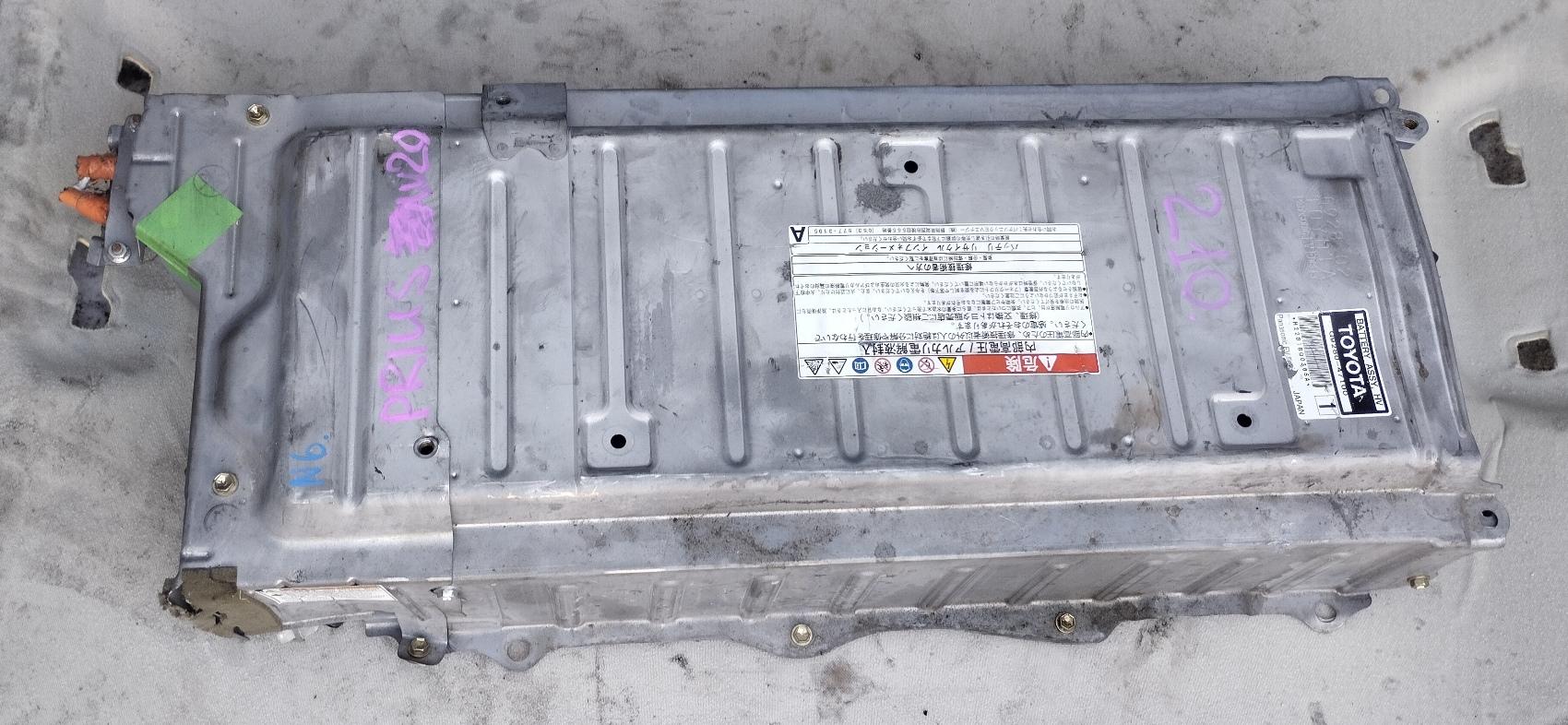 Батарея гибридной установки  TOYOTA PRIUS NHW20 1NZ-FXE ,G9280-47100 1 ракурс