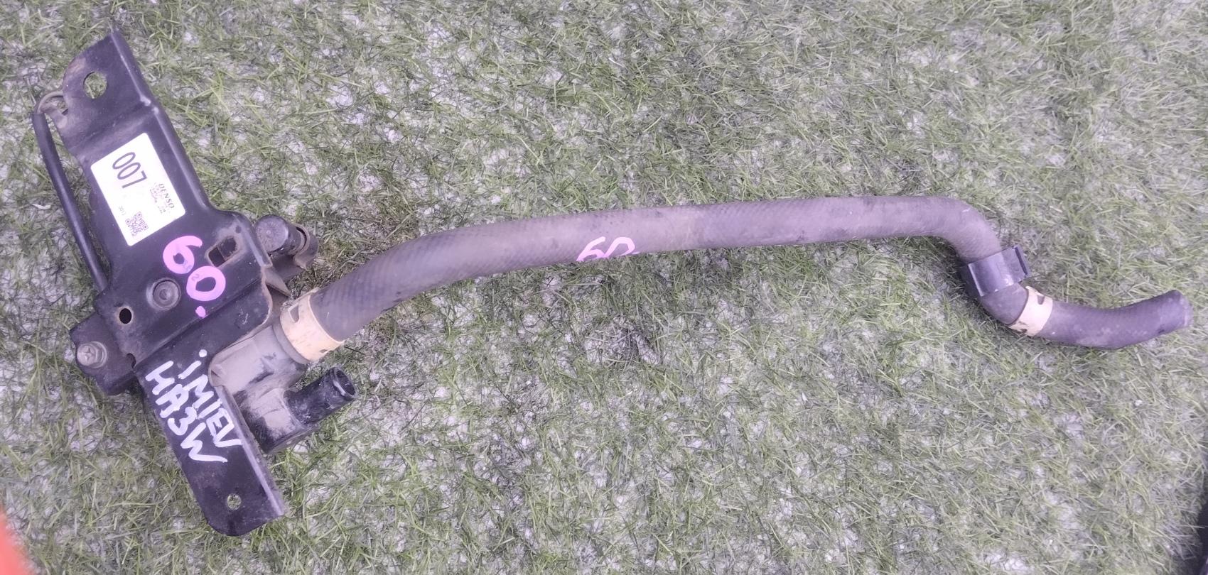 Помпа печки MITSUBISHI I-MIEV HA3W Y4F1 064100-1220 1 ракурс