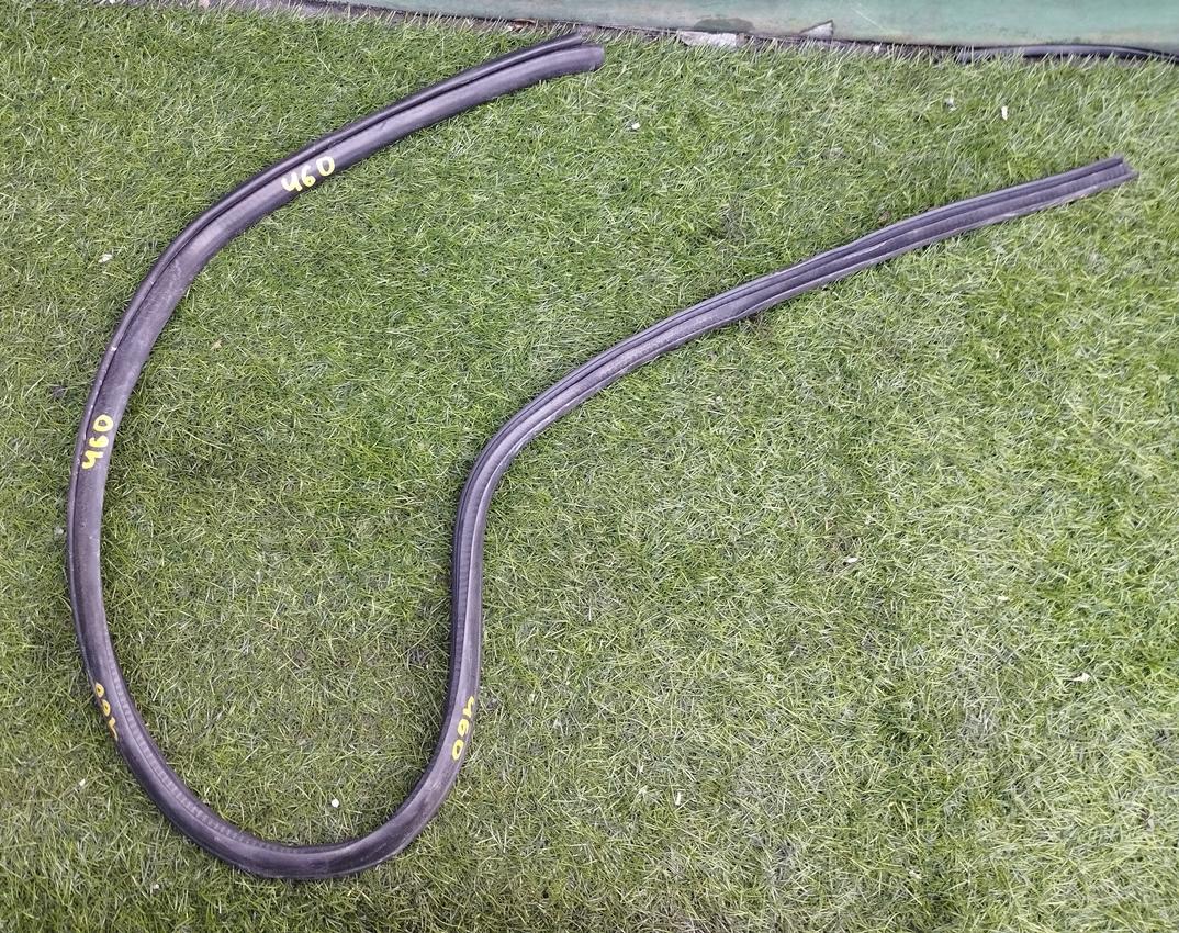 Уплотнительная резинка дверей левая передняя MITSUBISHI I-MIEV HA3W 5725A129 1 ракурс