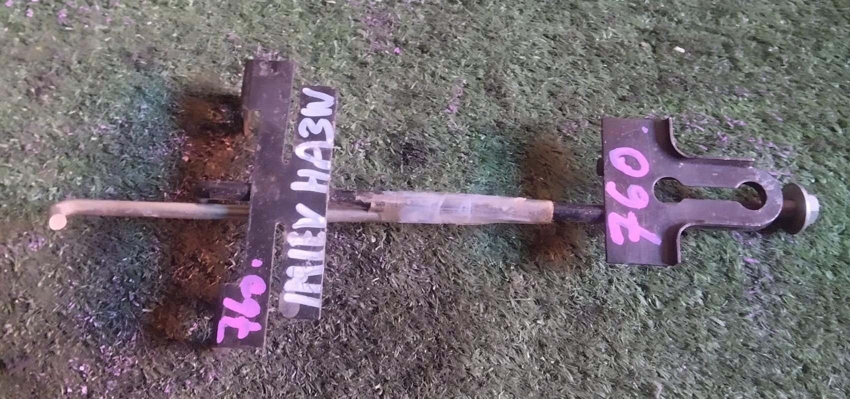 Крепление аккумулятора MITSUBISHI I-MIEV HA3W 8201A165 2 ракурс