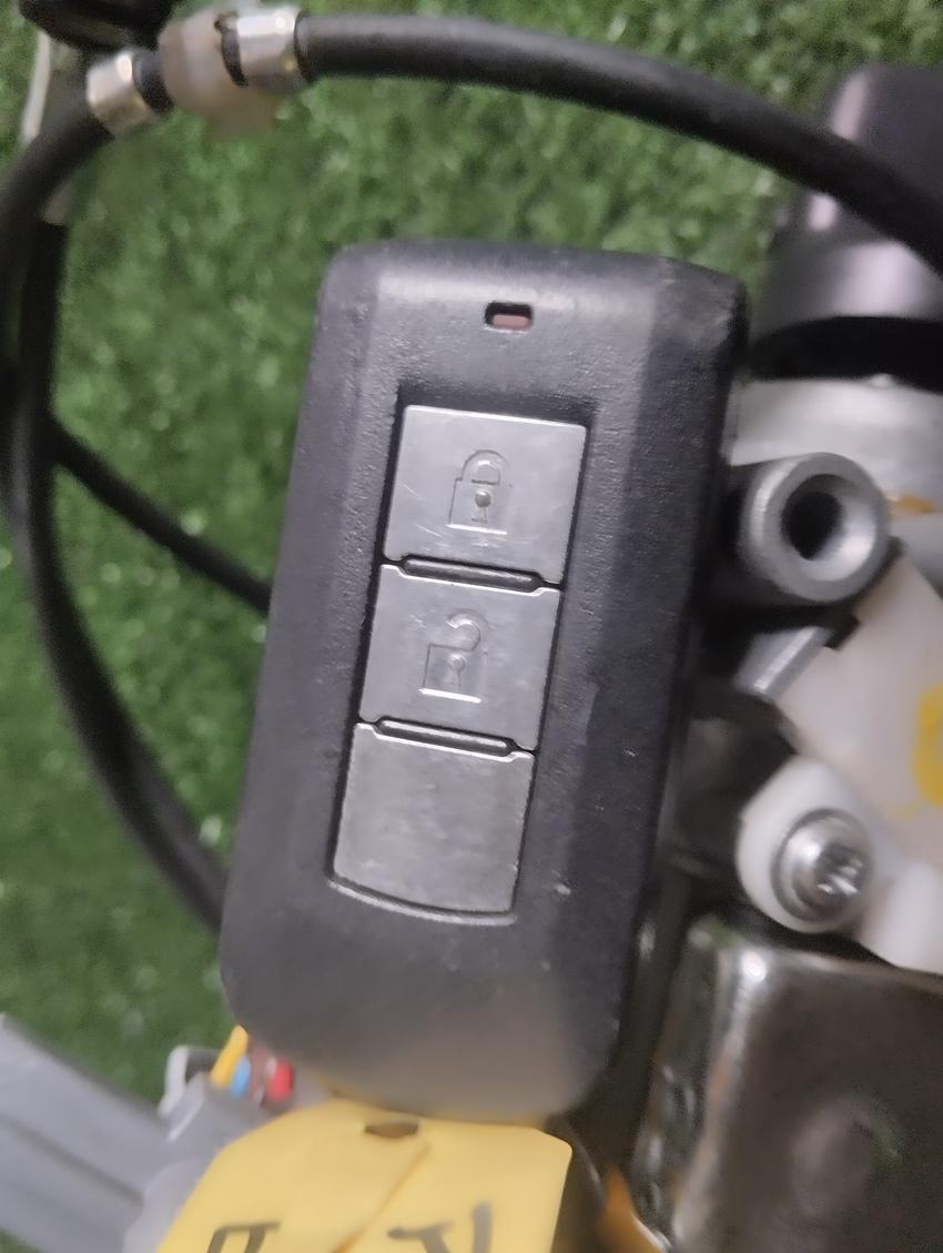 Замок зажигания MITSUBISHI I-MIEV HA3W 6370B103 2 ракурс