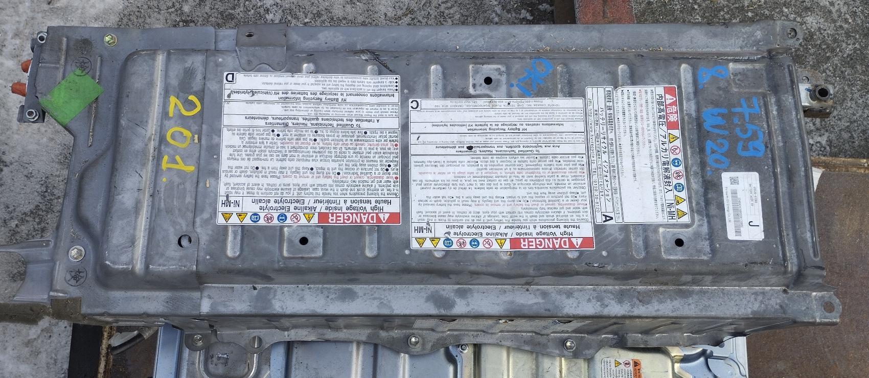 Батарея гибридной установки  TOYOTA PRIUS NHW20 1NZ-FXE ,G9520-47060 1 ракурс