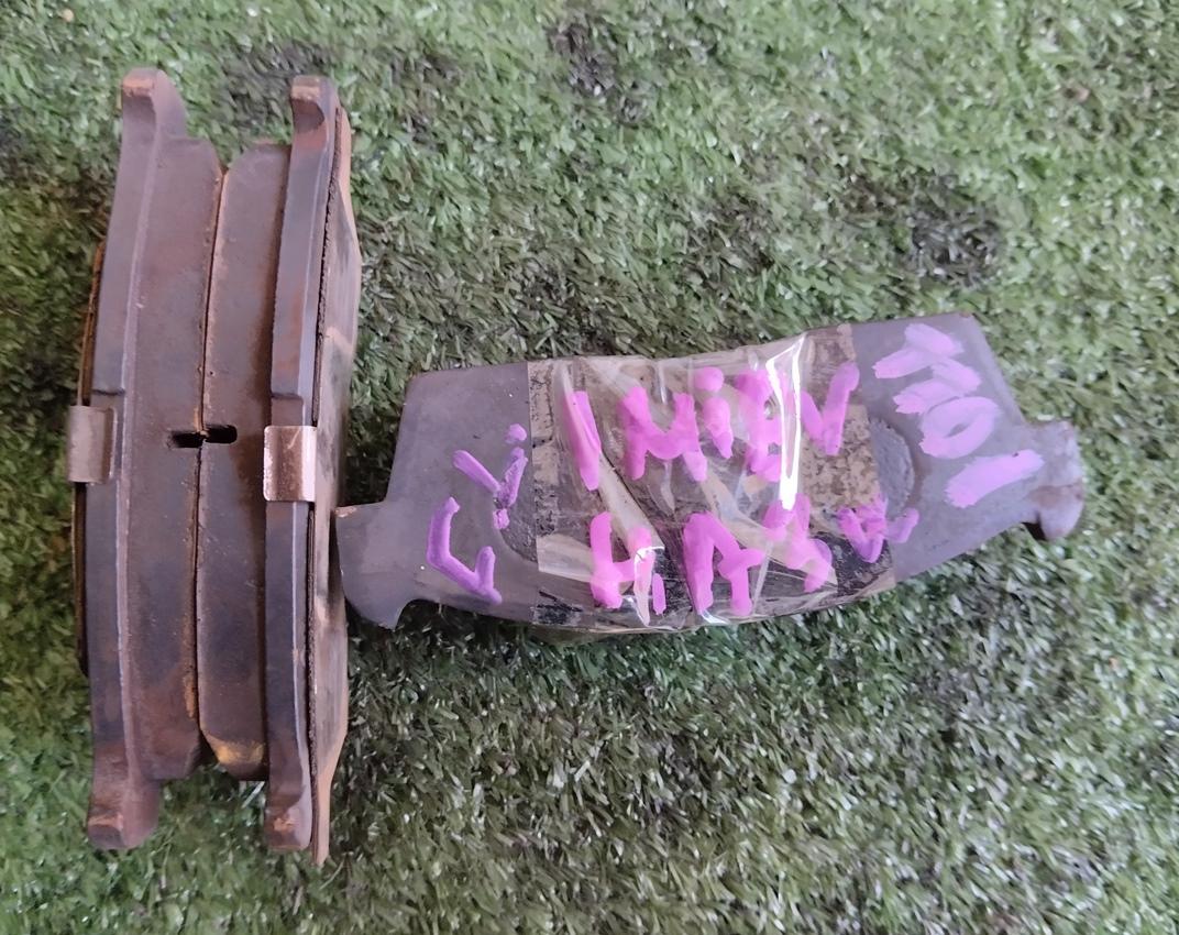 Колодки тормозные передние MITSUBISHI I-MIEV HA3W 4605A340 1 ракурс