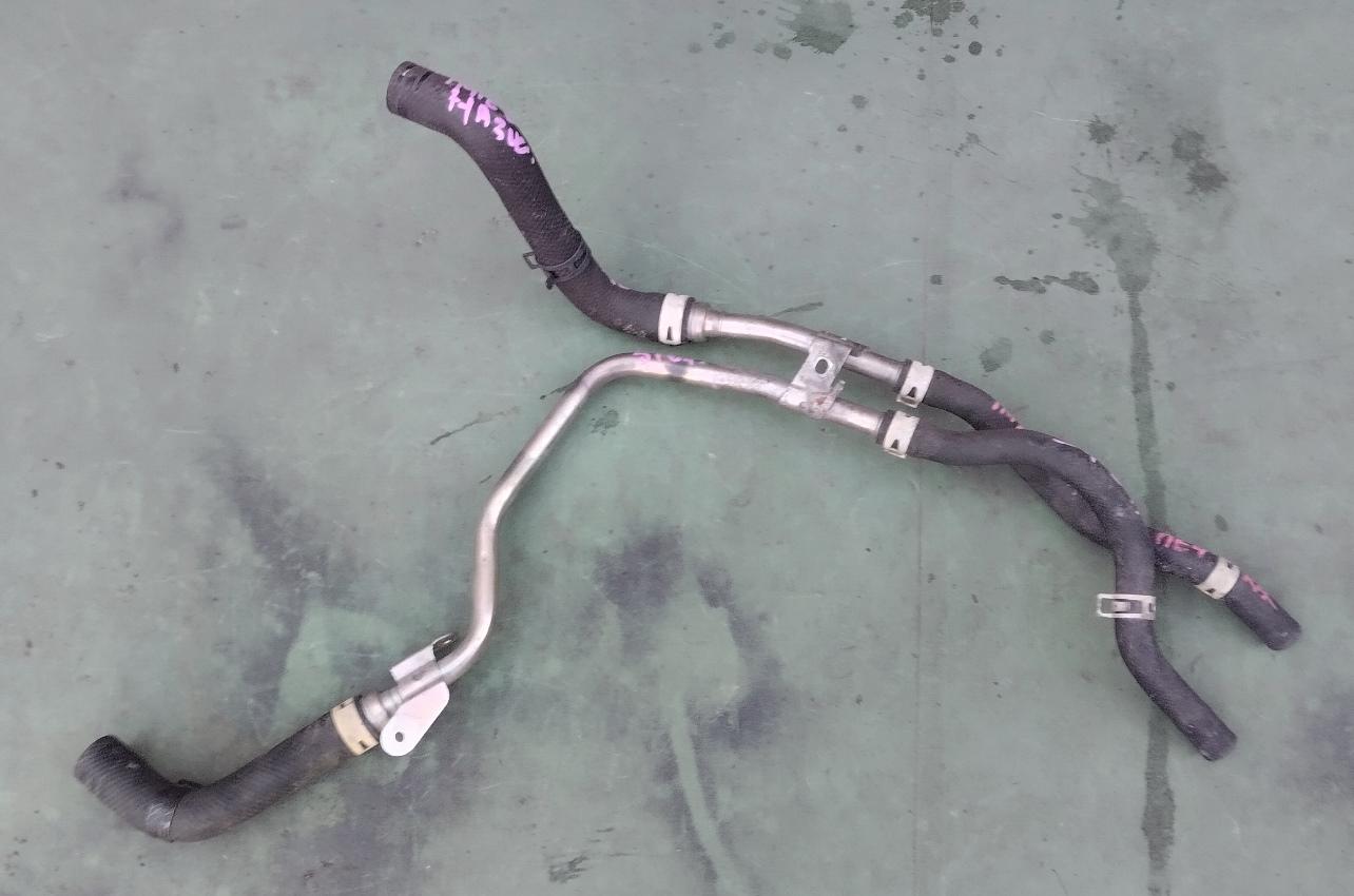 Патрубок системы охлаждения MITSUBISHI I-MIEV HA3W Y4F1 1 ракурс