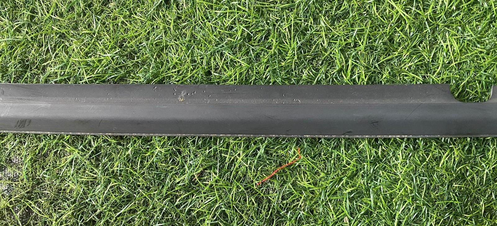 Молдинг на дверь левый задний MITSUBISHI I-MIEV HA3W 5757A001 3 ракурс