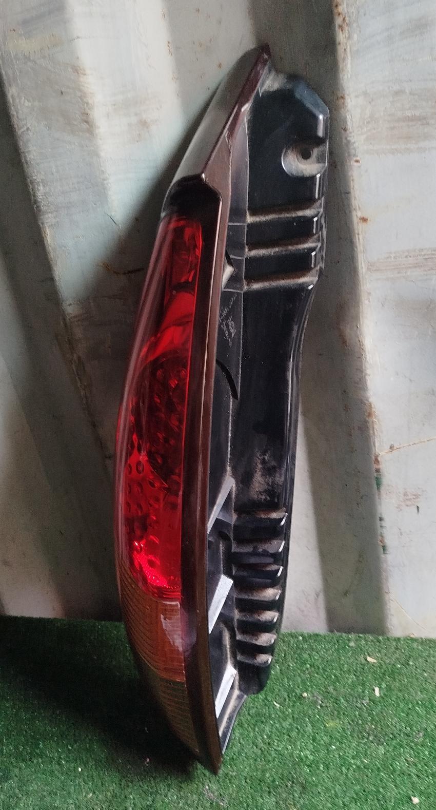 Стоп левый MITSUBISHI I-MIEV HA3W 1146-355 2 ракурс