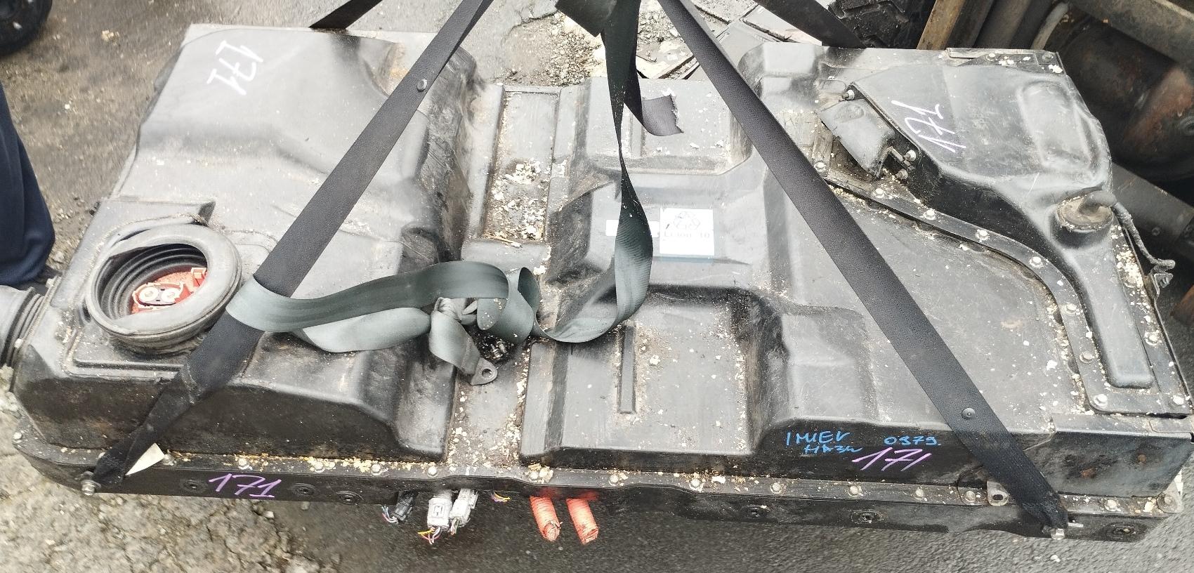 Батарея гибридной установки MITSUBISHI I-MIEV HA3W Y4F1 1 ракурс