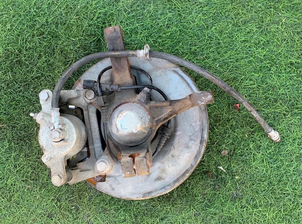 Ступица правая передняя MITSUBISHI I-MIEV HA3W 4 ракурс