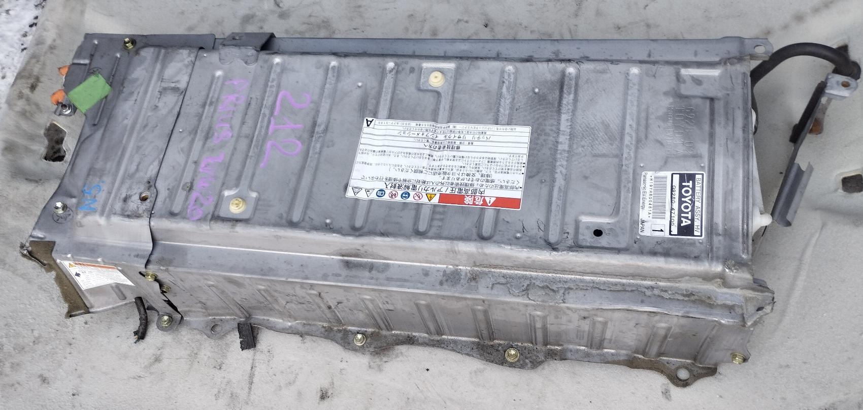 Батарея гибридной установки  TOYOTA PRIUS NHW20 1NZ-FXE ,G9280-47100 1 ракурс