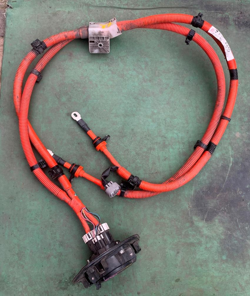 Зарядное устройство MITSUBISHI I-MIEV HA3W Y4F1 9499F052 1 ракурс Зарядное устройство MITSUBISHI I-MIEV HA3W Y4F1 9499F052 1 ракурс