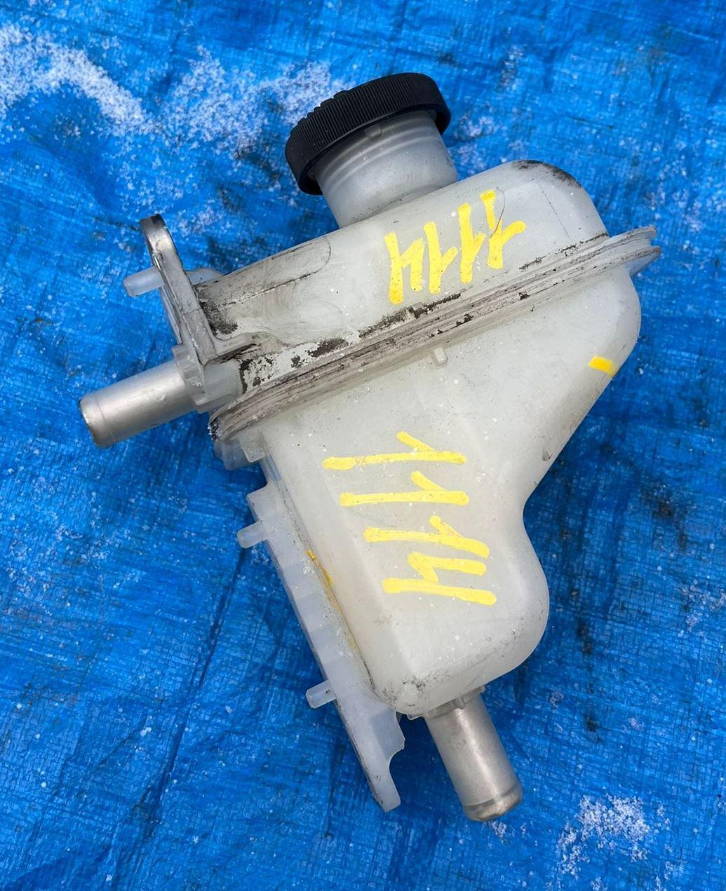 Бачок инвертора MITSUBISHI I-MIEV HA3W Y4F1 7806A010 1 ракурс