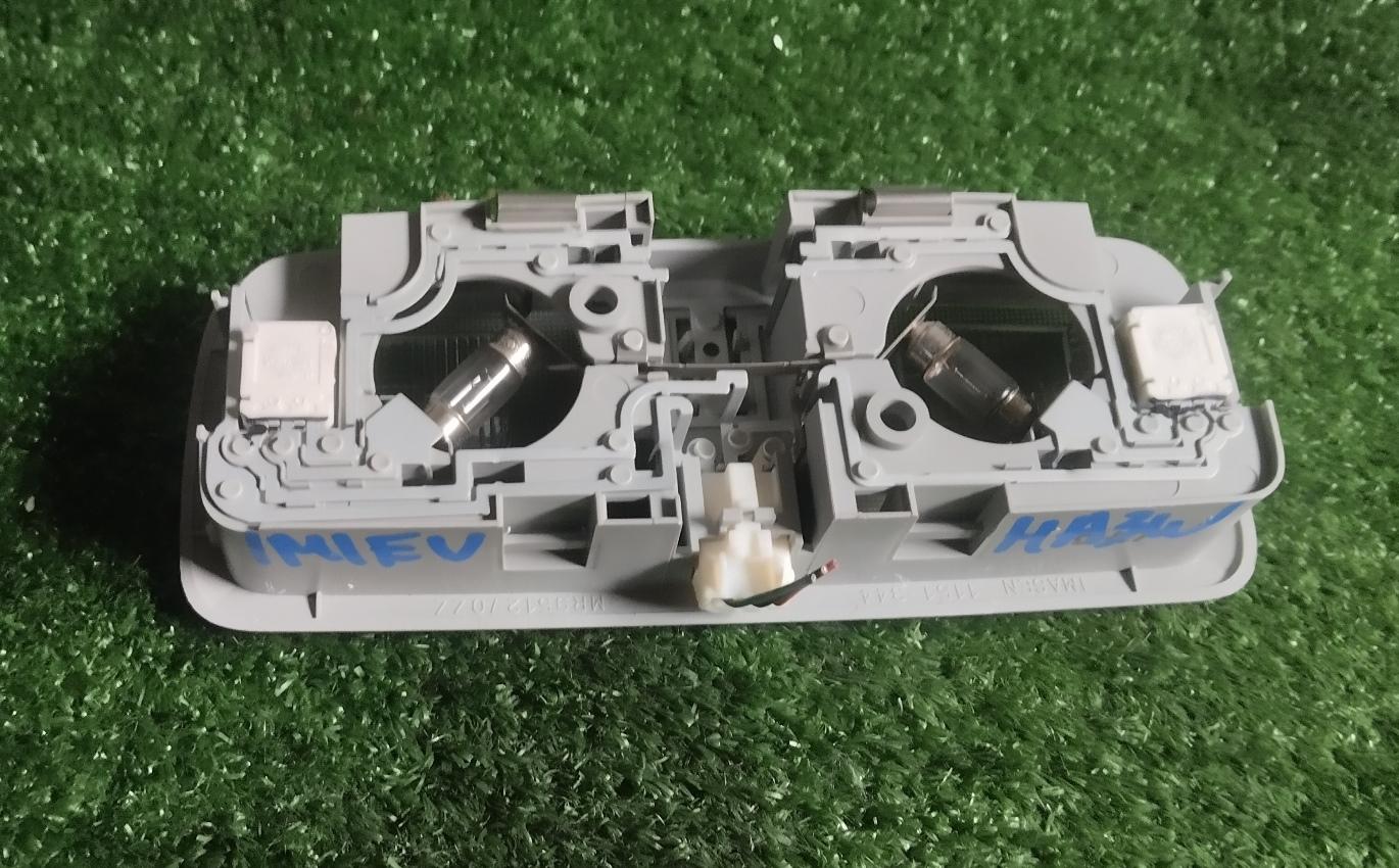 Плафон MITSUBISHI I-MIEV HA3W 2 ракурс Плафон MITSUBISHI I-MIEV HA3W 2 ракурс