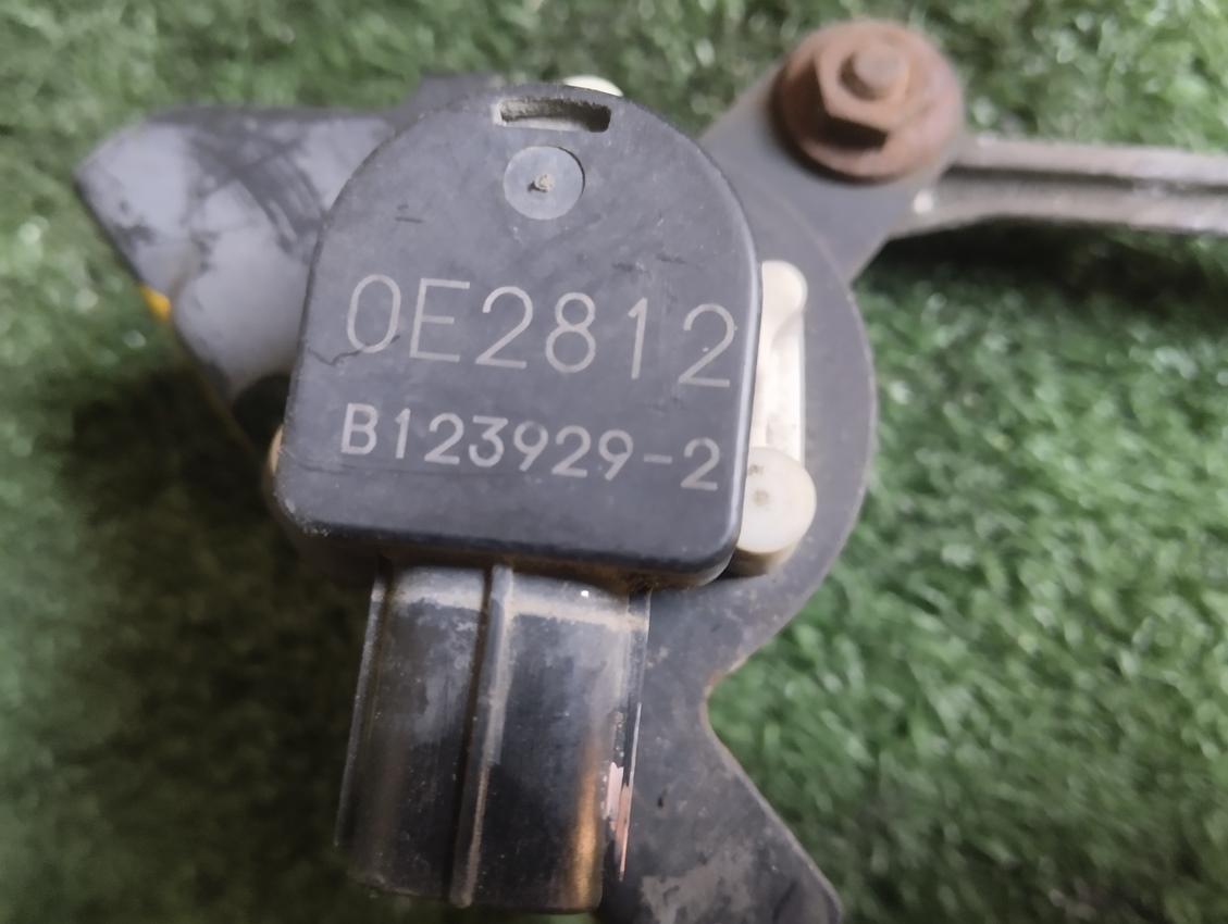 Датчик корректора фар задний MITSUBISHI I-MIEV HA3W 3 ракурс