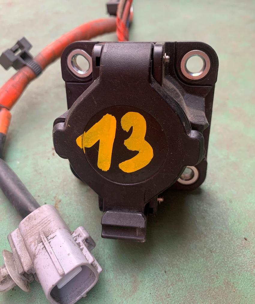 Зарядное гнездо MITSUBISHI I-MIEV HA3W Y4F1 3 ракурс