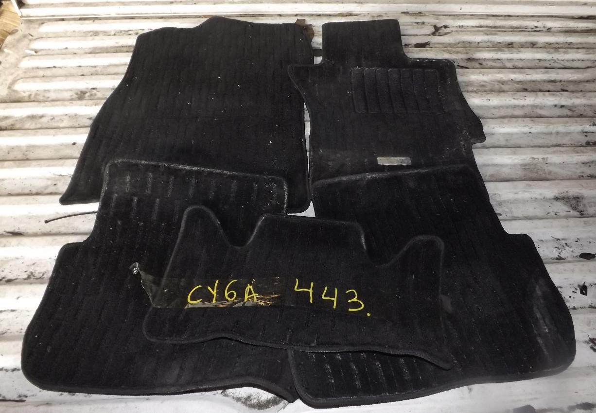 Коврики комплект MITSUBISHI GALANT FORTIS CY6A 1 ракурс