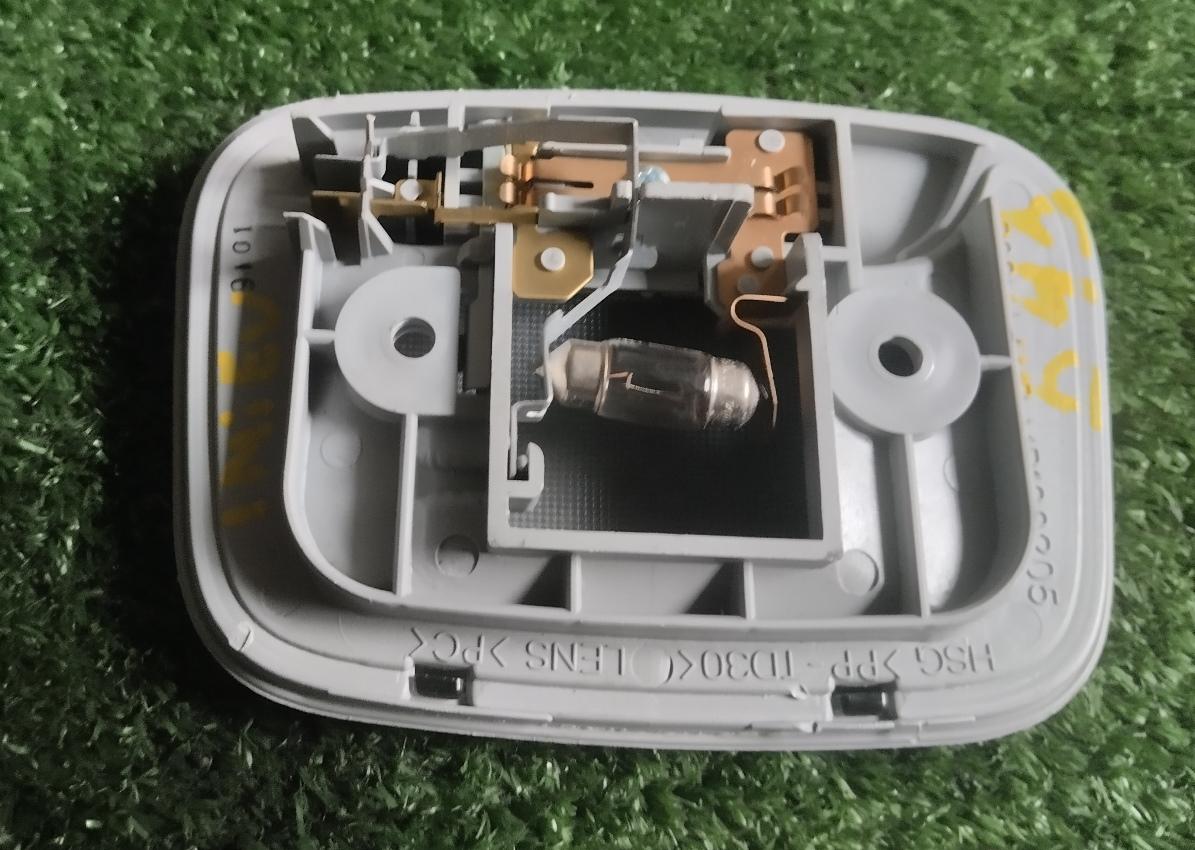 Плафон MITSUBISHI I-MIEV HA3W 2 ракурс