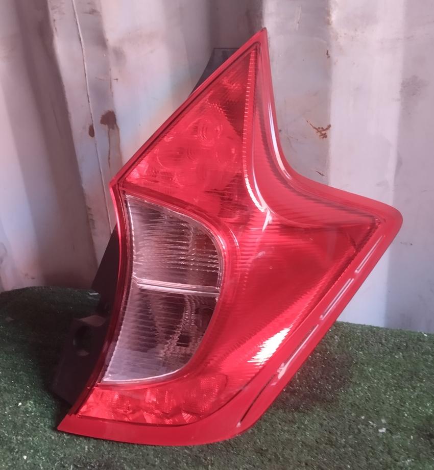Стоп правый NISSAN NOTE E12 D117 1 ракурс