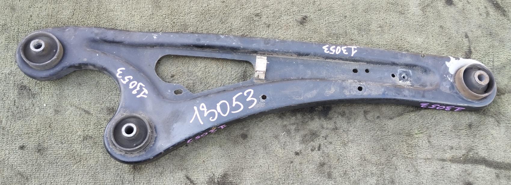 Рычаг правый задний NISSAN MOCO MG33S 55501-4A01D 1 ракурс
