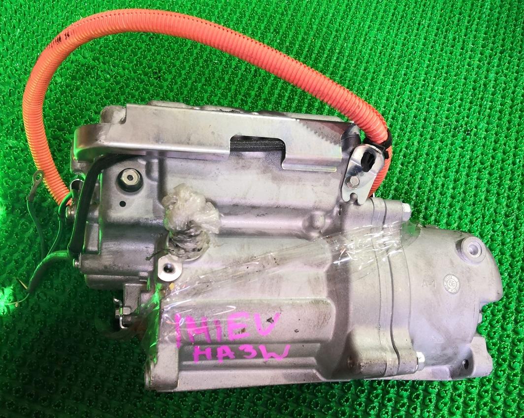 Компрессор кондиционера MITSUBISHI I-MIEV HA3W Y4F1 7813B191 3 ракурс