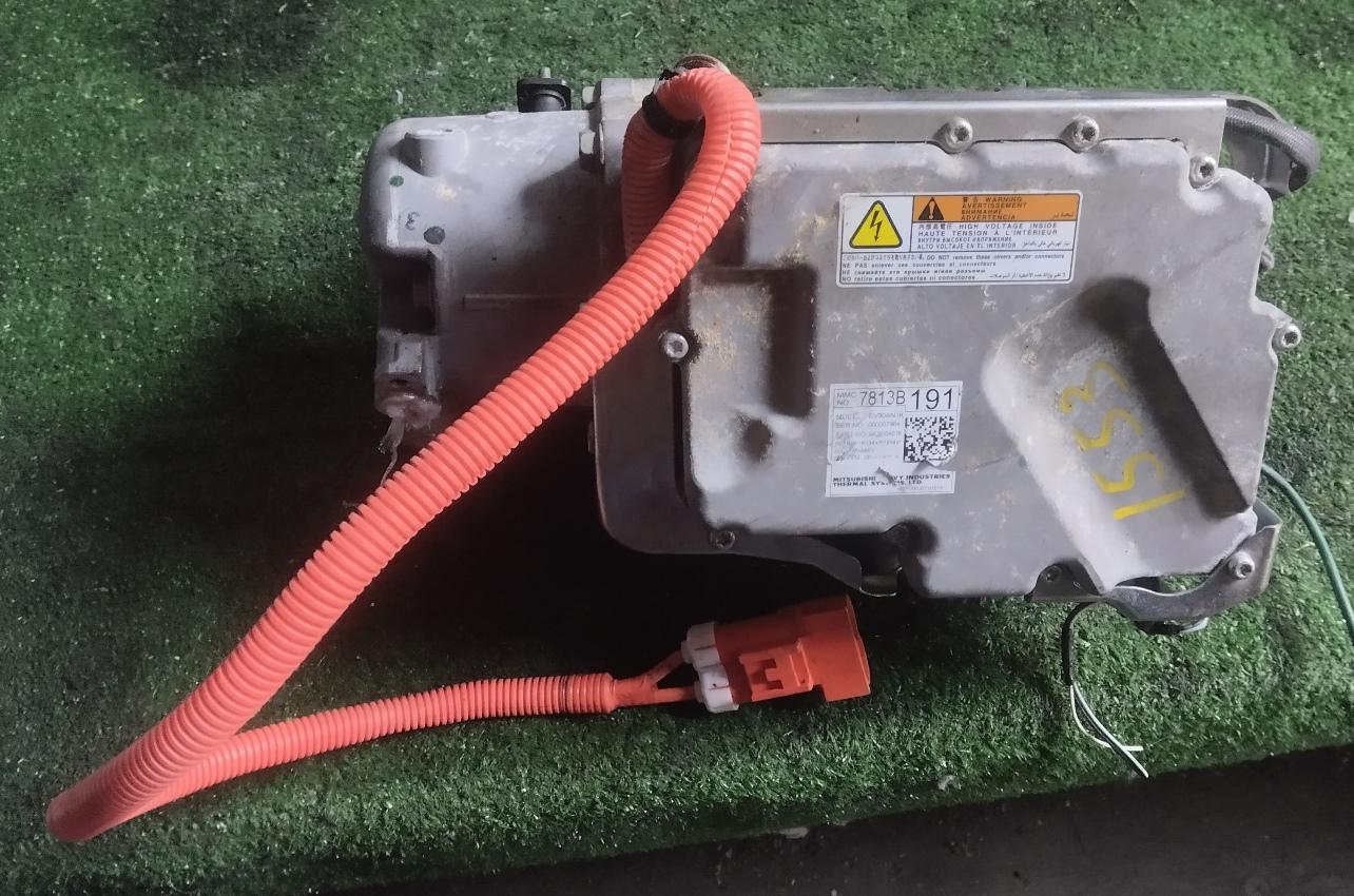 Компрессор кондиционера MITSUBISHI I-MIEV HA3W Y4F1 7813B191 5 ракурс