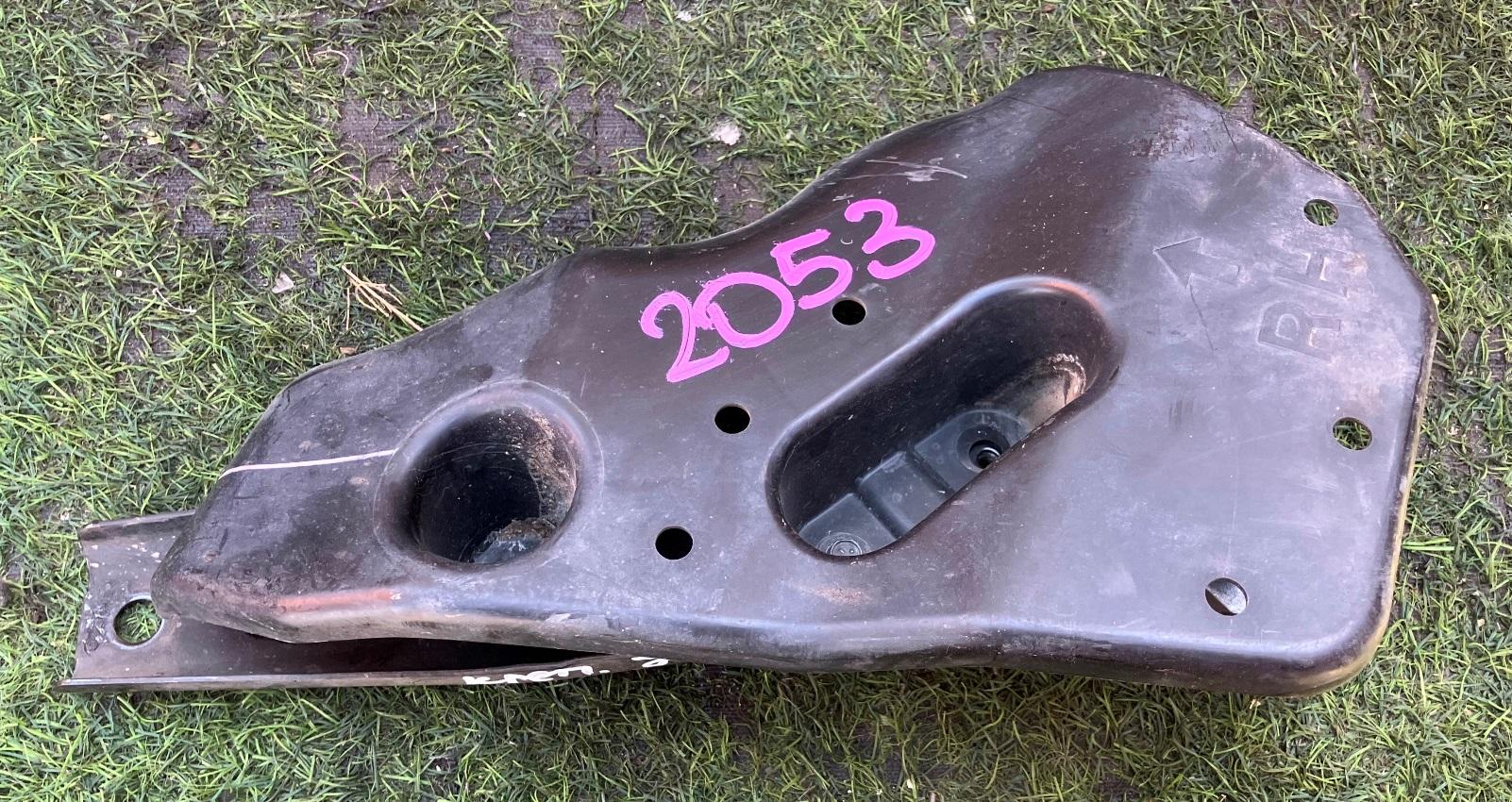 Балка правая задняя NISSAN X-TRAIL SNT33 55451-6RA0A 3 ракурс