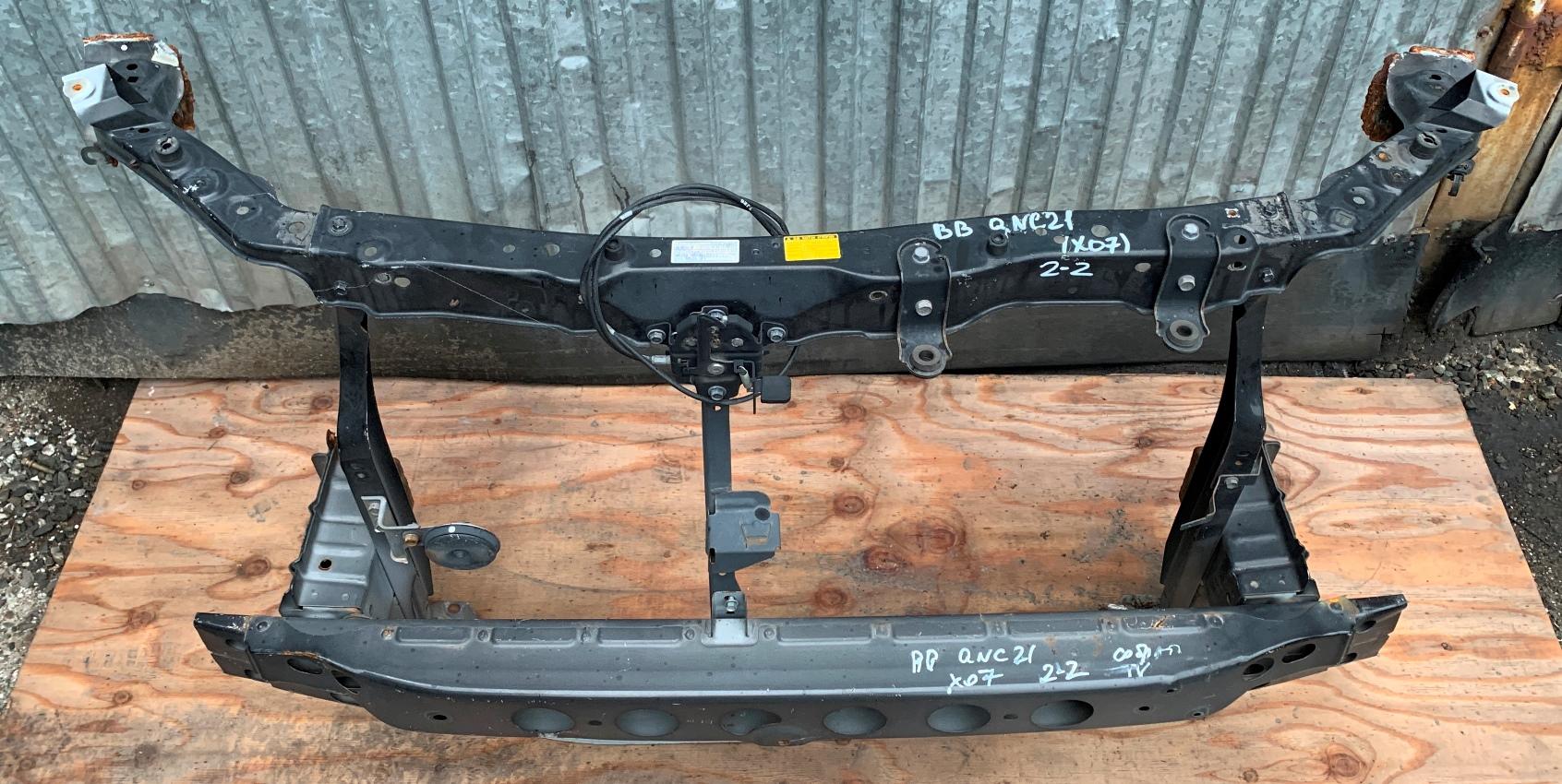 Телевизор TOYOTA BB QNC21 53216-B1020 4 ракурс