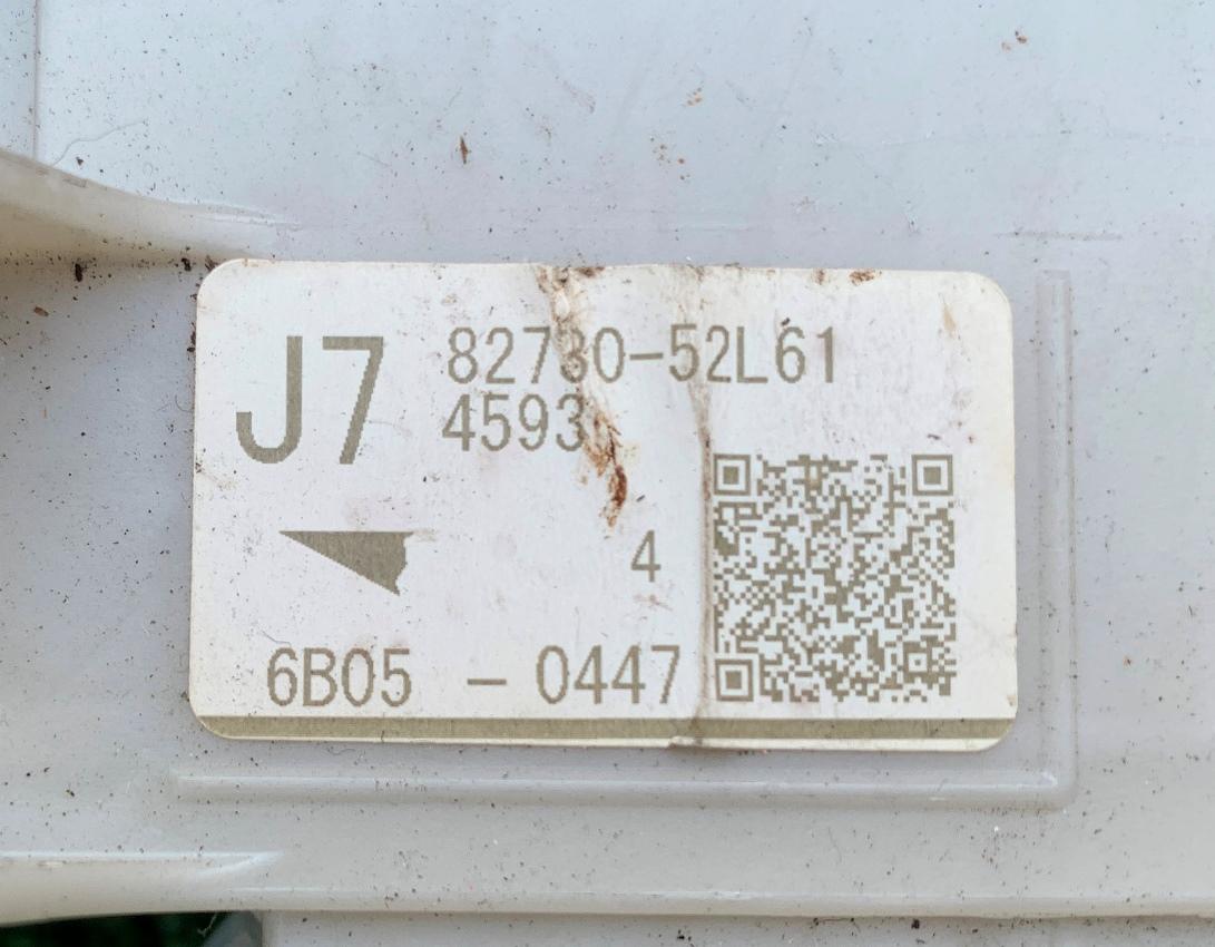 Блок предохранителей для TOYOTA VITZ NSP130 1NR-FKE 3 ракурс Блок предохранителей для TOYOTA VITZ NSP130 1NR-FKE 3 ракурс