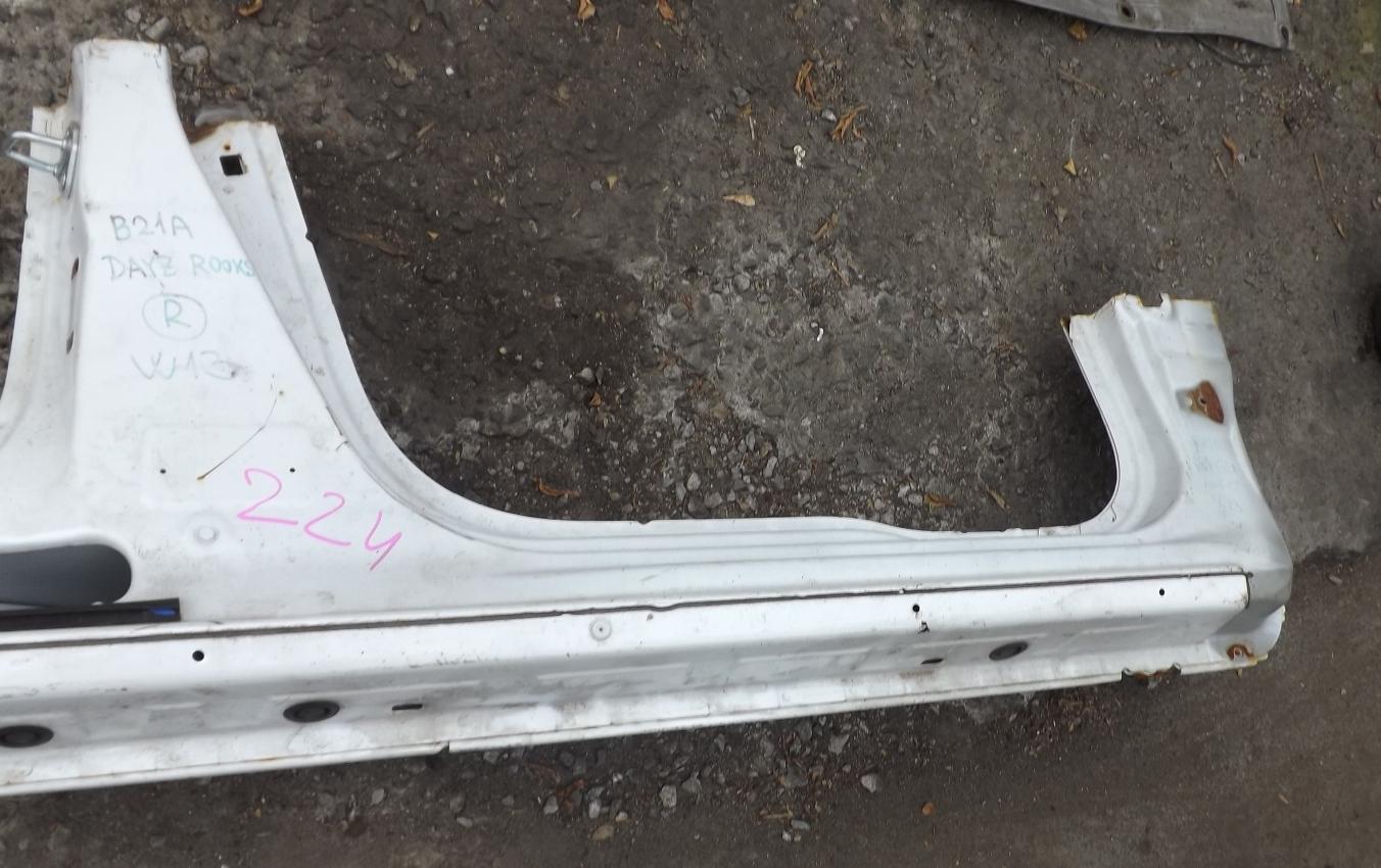 Порог правый NISSAN DAYZ ROOX B21A W13 3 ракурс