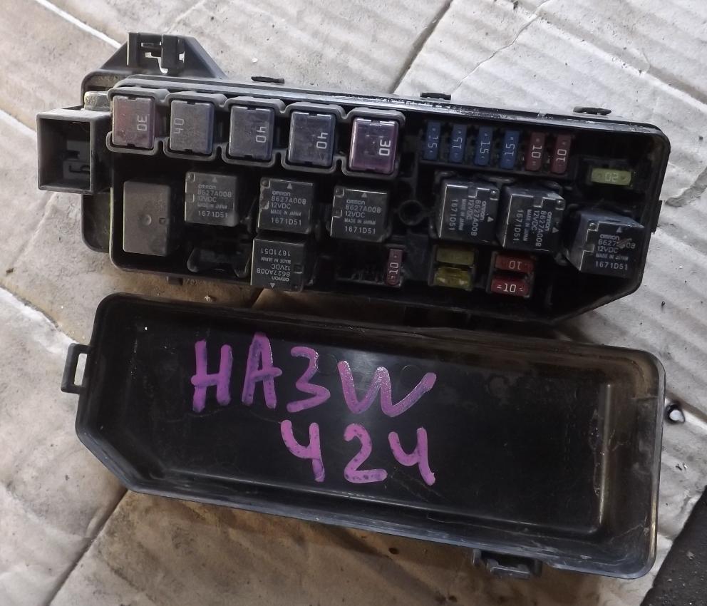 Блок предохранителей MITSUBISHI I-MIEV HA3W 1 ракурс