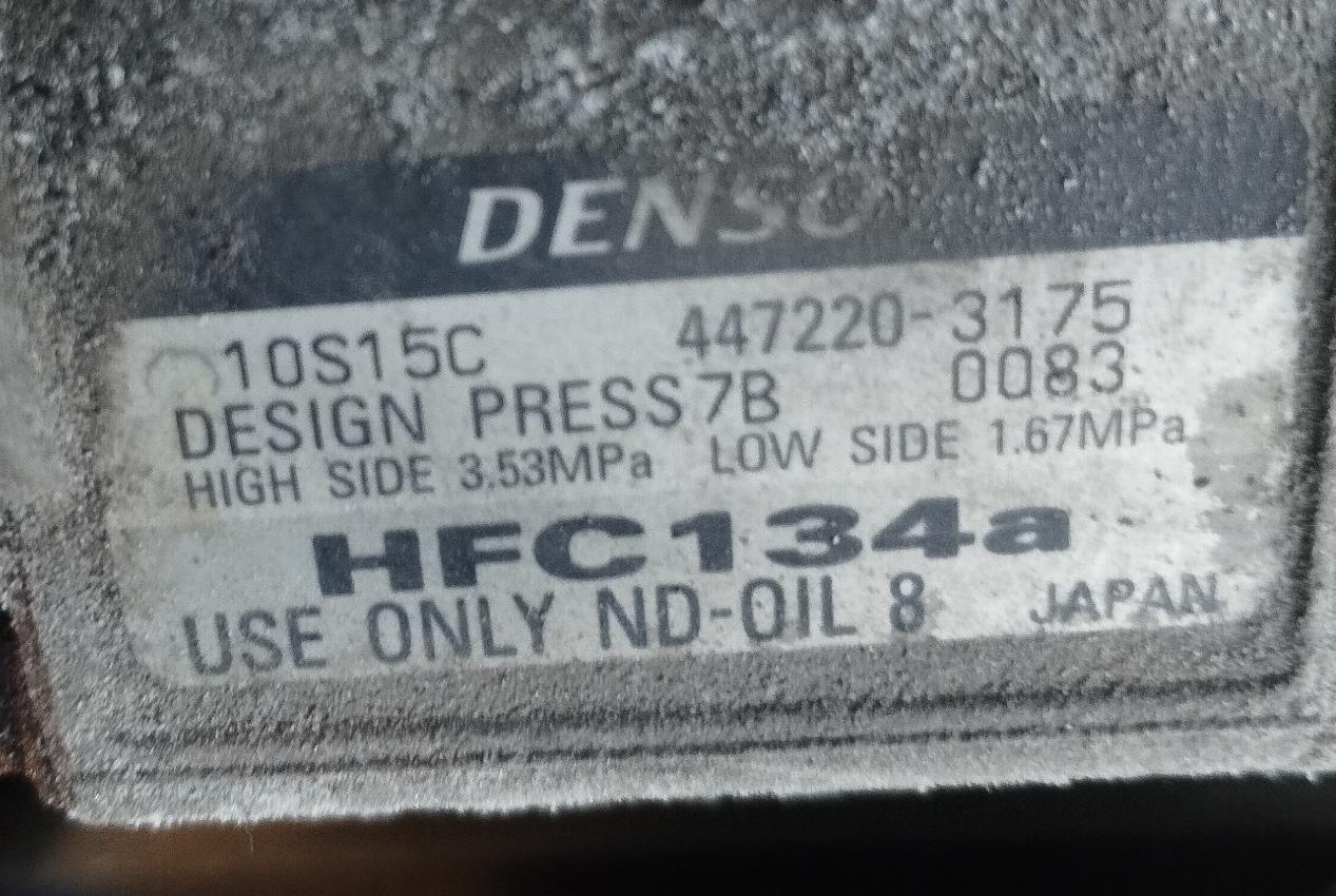 Компрессор кондиционера MITSUBISHI I-MIEV HA3W Y4F1 7813B191 2 ракурс