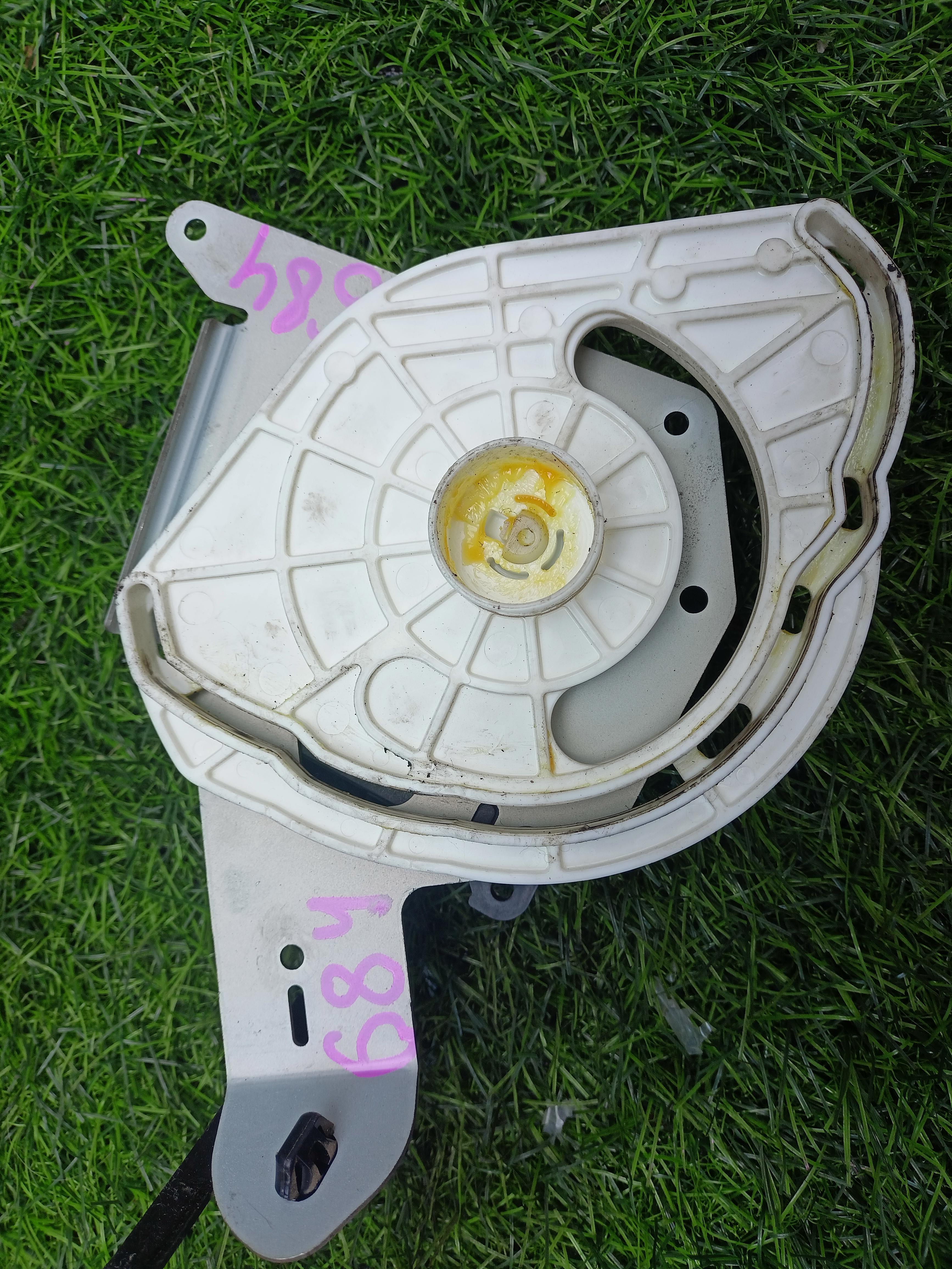 Сервопривод заслонок печки MITSUBISHI I-MIEV HA3W 113800-2320 3 ракурс