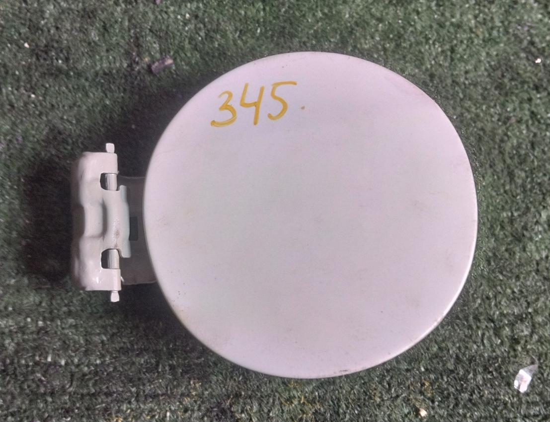 Лючок бензобака левый MITSUBISHI I-MIEV HA3W W37 1 ракурс