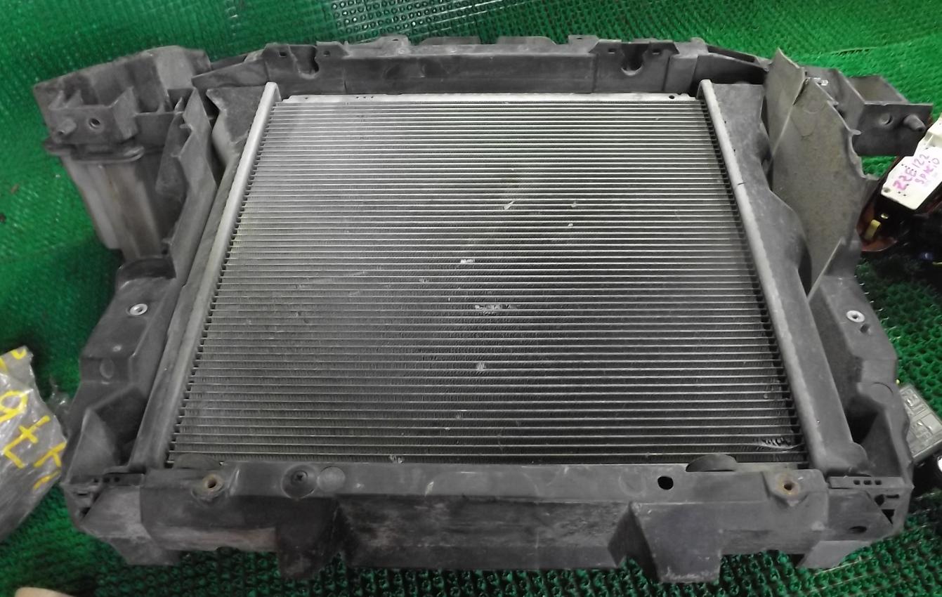 Телевизор MITSUBISHI I HA1W 3B20 +радиатор 2 ракурс