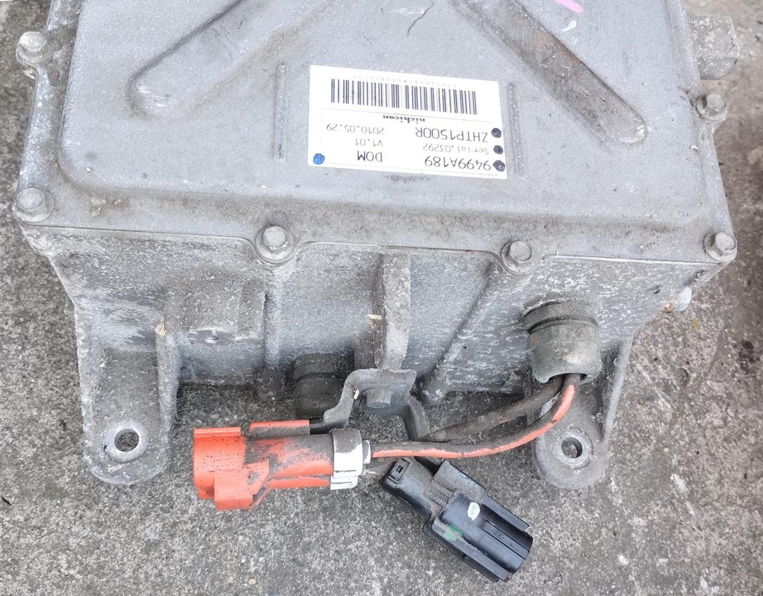 Инвертор MITSUBISHI I-MIEV HA3W Y4F1 9499A189 4 ракурс