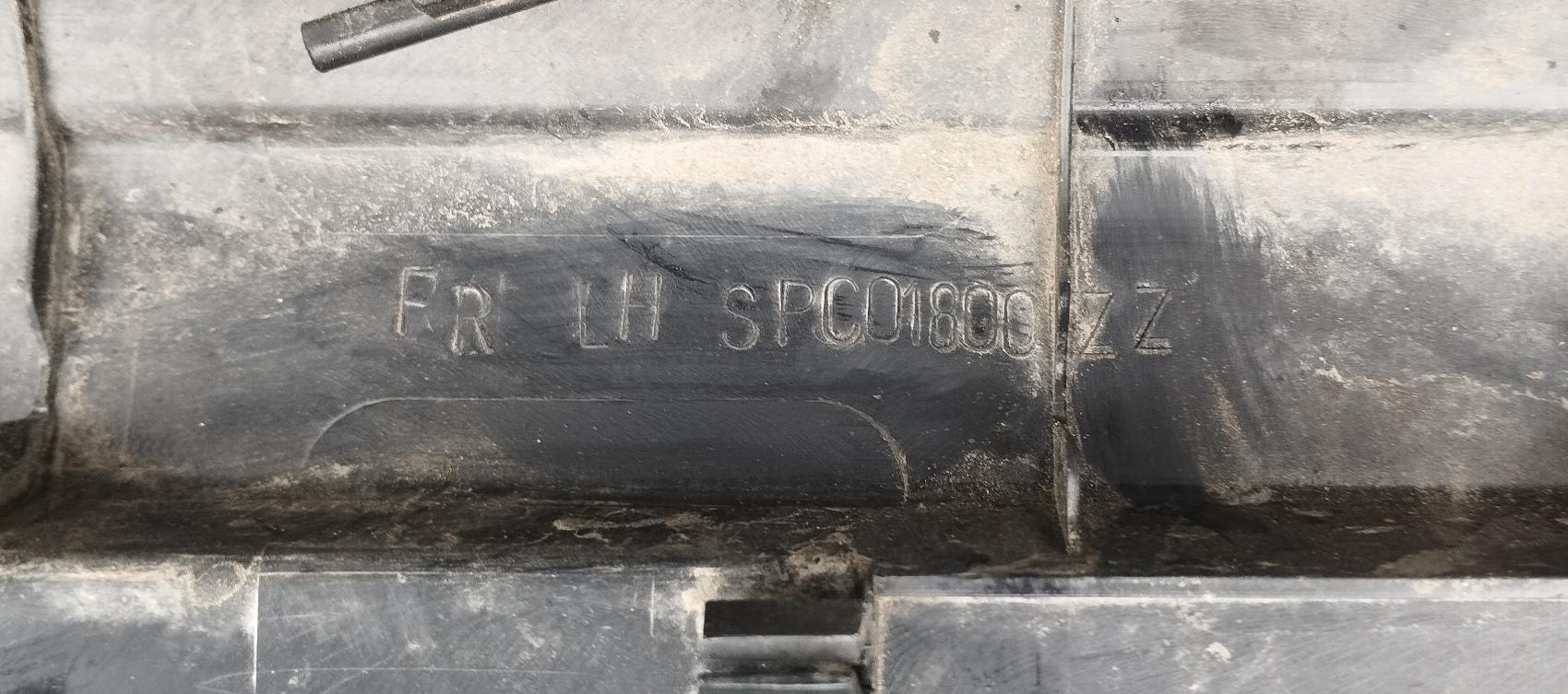 Порожек пластиковый левый передний MITSUBISHI I-MIEV HA3W SPC01800ZZ 3 ракурс Порожек пластиковый левый передний MITSUBISHI I-MIEV HA3W SPC01800ZZ 3 ракурс