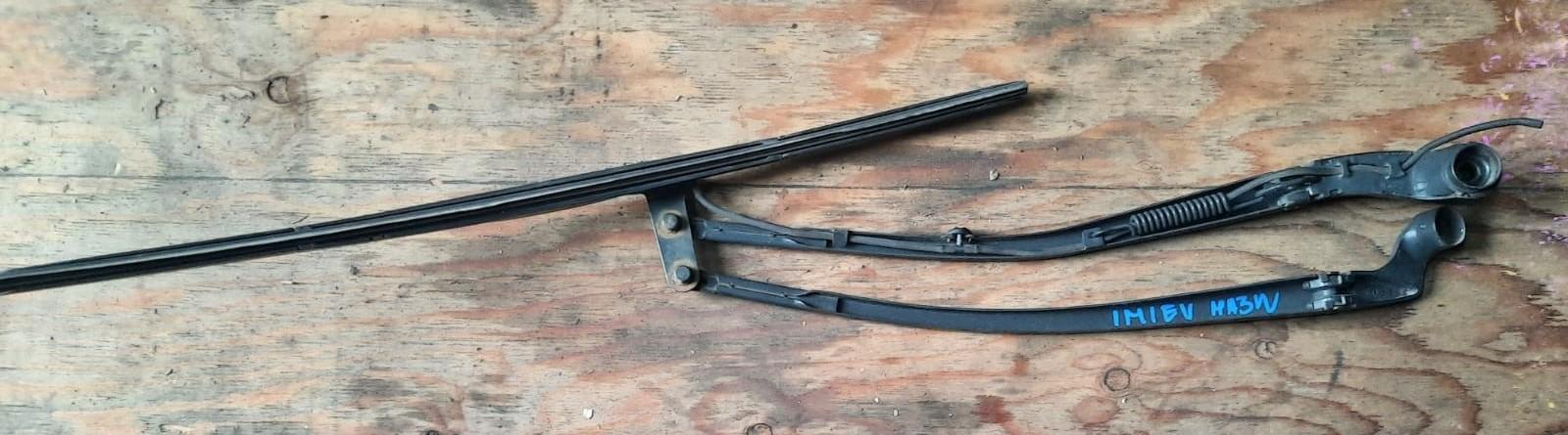 Дворник MITSUBISHI I-MIEV HA3W 8250A419 2 ракурс