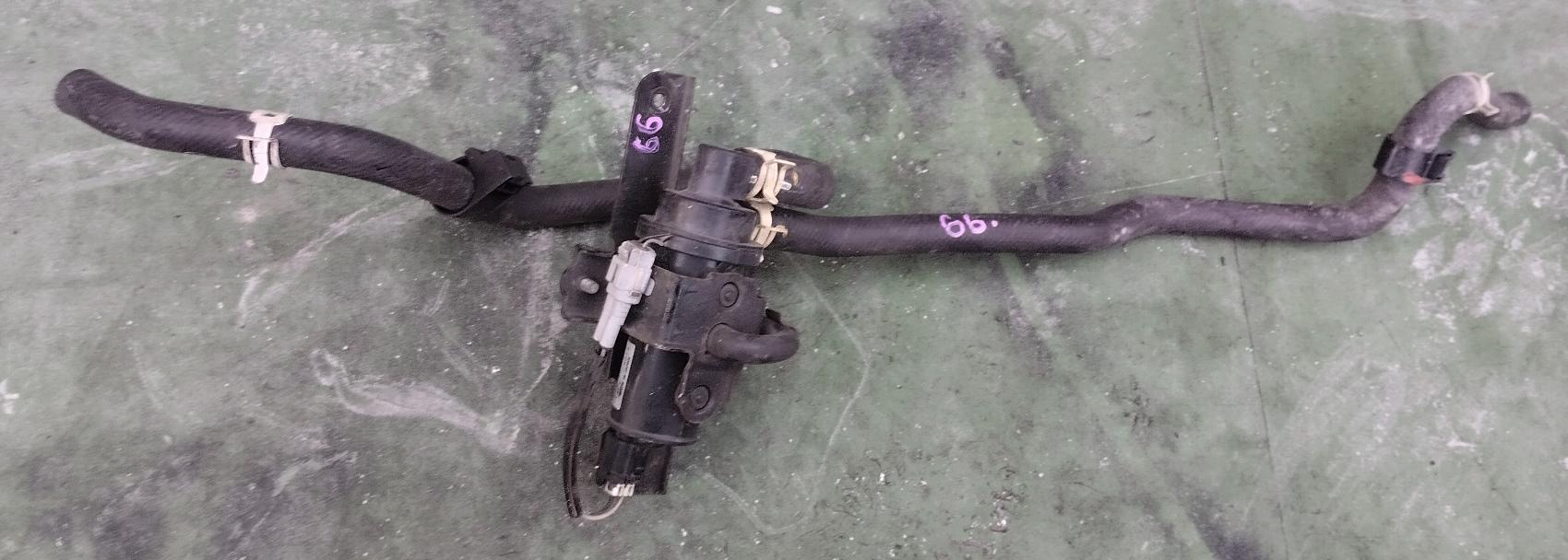 Помпа печки MITSUBISHI I-MIEV HA3W Y4F1 064100-1220 1 ракурс