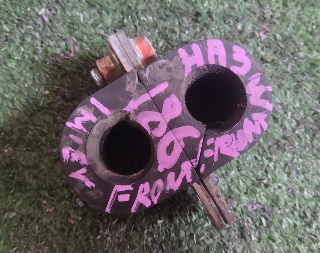 Крепление стабилизатора переднее MITSUBISHI I-MIEV HA3W 2 ракурс