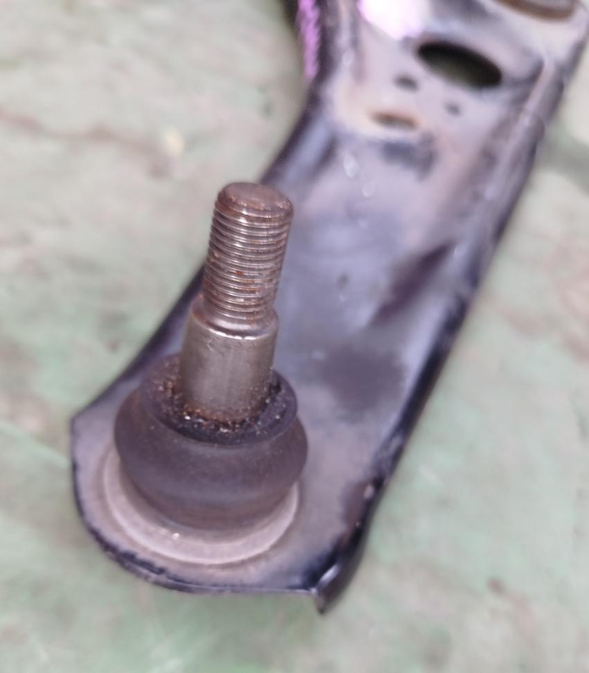 Рычаг правый передний NISSAN DAYZ B21W 54504-6A00E 4 ракурс