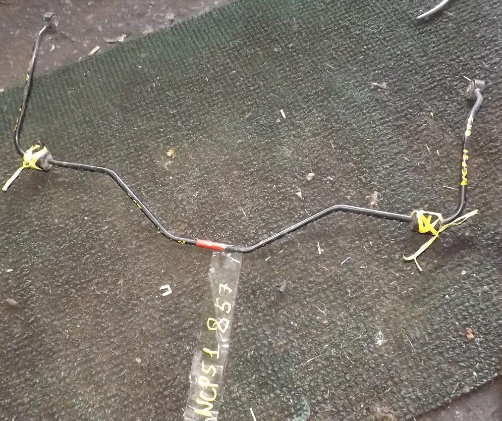 Стабилизатор задний  TOYOTA PROBOX NCP51 1 ракурс